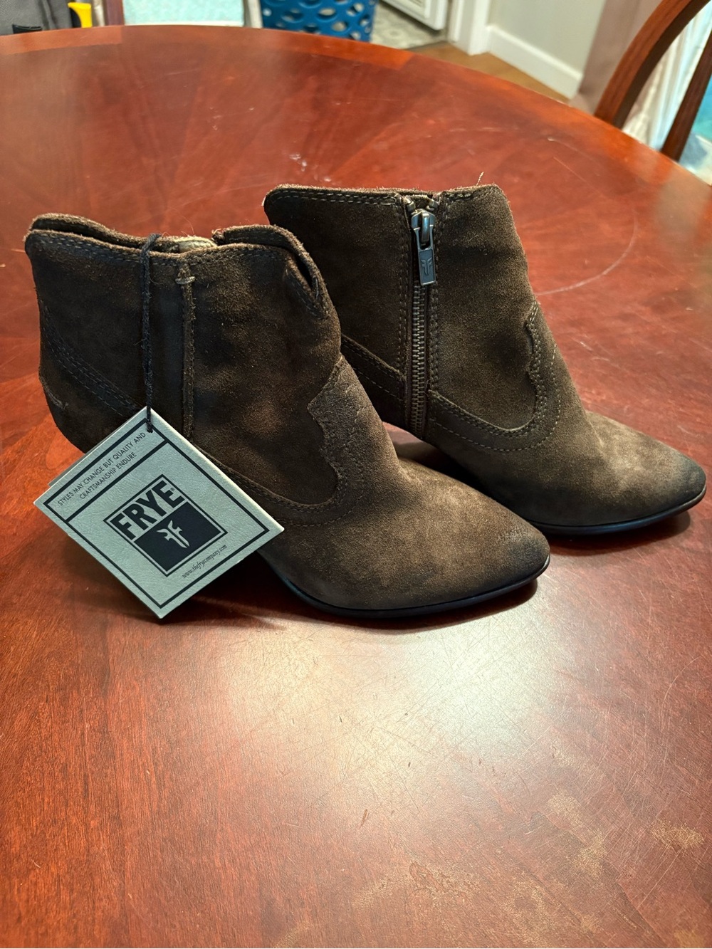 Frye Renee Seam Short Ankle Booties NWT Western